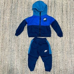 Toddler Boys Nike matching set, size 2T